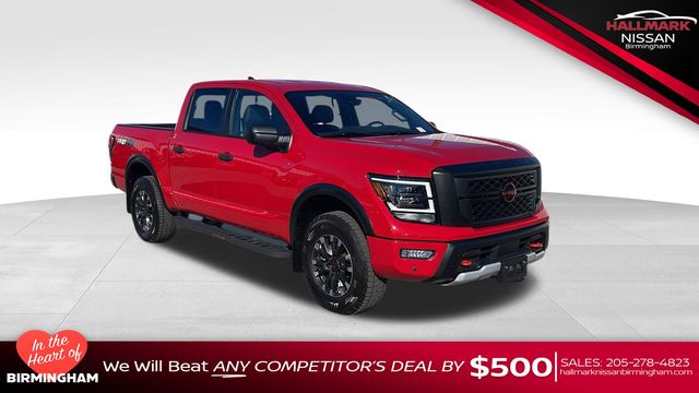 2024 Nissan Titan PRO-4X Crew Cab 4WD