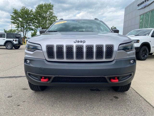 2019 Jeep Cherokee Trailhawk - Billet Silver Metallic exterior view 2