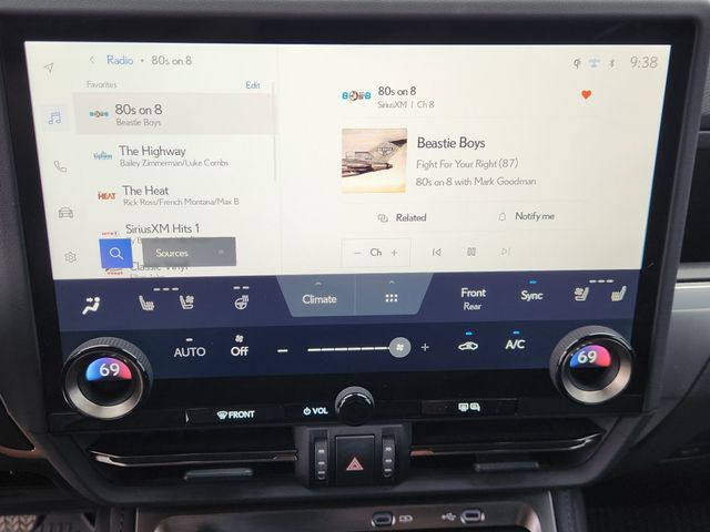 2024 Lexus GX 550 Luxury Green at Westside Lexus