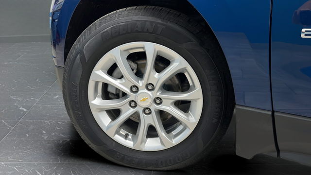 Used 2019 Pacific Blue Metallic Chevrolet LT image 33