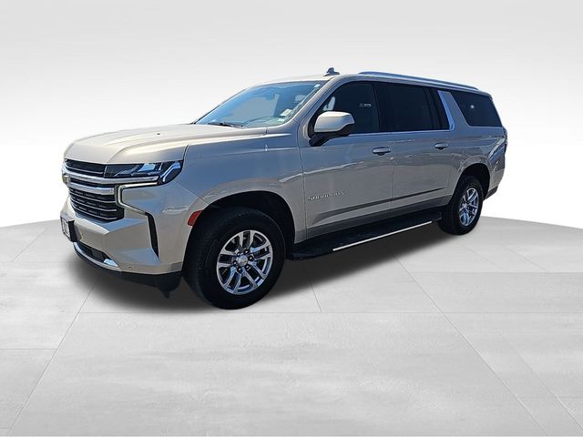 2023 Chevrolet Suburban LT 3