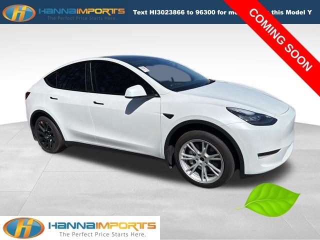 Pearl White Multi-Coat 2023 Tesla Model Y Long Range AWD SUV / Crossover All-Wheel Drive 1-Speed Automatic
