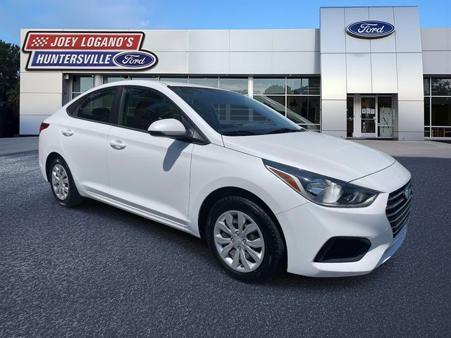 2022 Hyundai Accent SE FWD