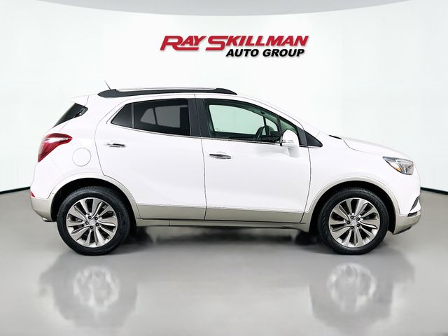 Used 2019 White Buick Preferred image 8