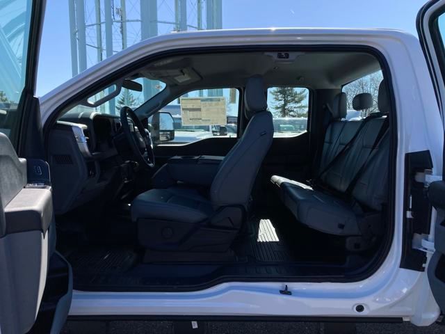 2025 Ford F-250 Super Duty XL