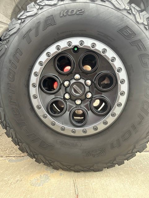 2025 Ford F-150 Raptor:B02492