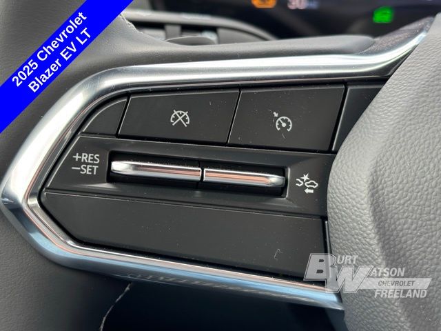 2025 Chevrolet Blazer EV LT photo