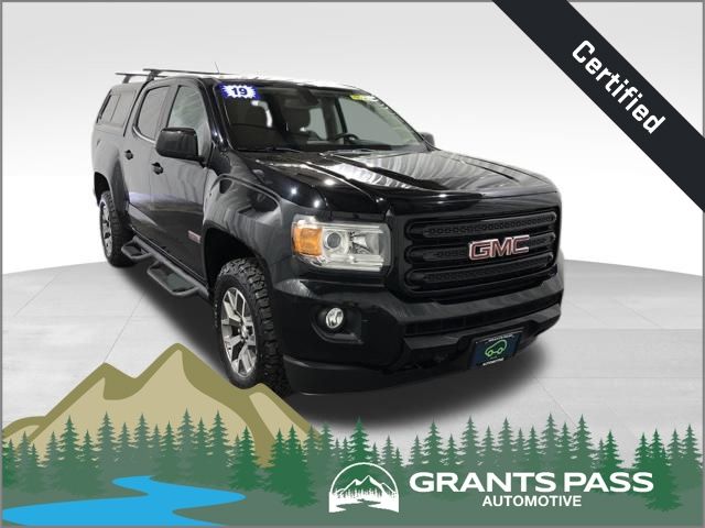 Onyx Black 2019 GMC Canyon All Terrain Crew Cab 4WD with Cloth Pickup Truck Four-Wheel Drive 8-Speed Automatic