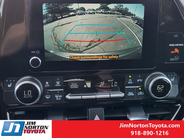 Used 2025 Toyota Highlander SUV