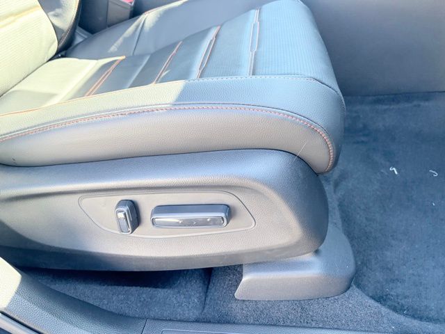 new 2026 Honda CR-V Hybrid car, priced at $41,675