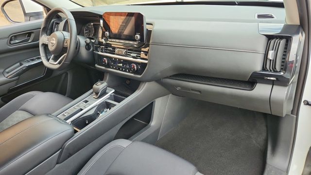 2024 Nissan Pathfinder