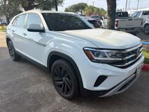 2022 Volkswagen Atlas Cross Sport 3.6L V6 SE w/Technology - 0