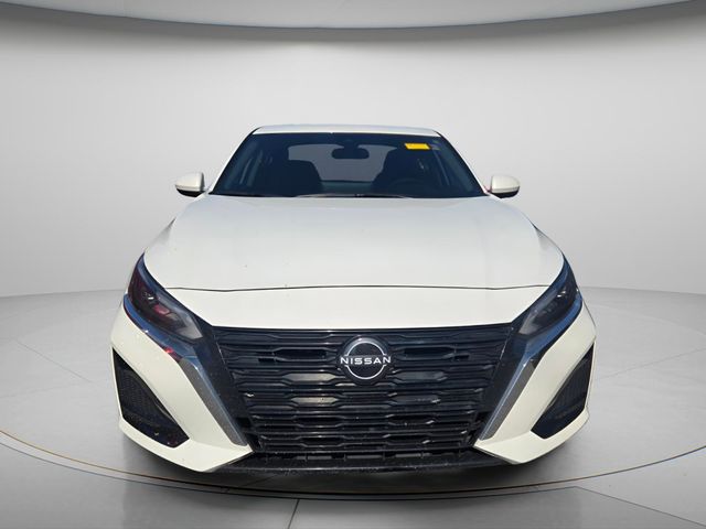 2025 Nissan Altima - $19,999