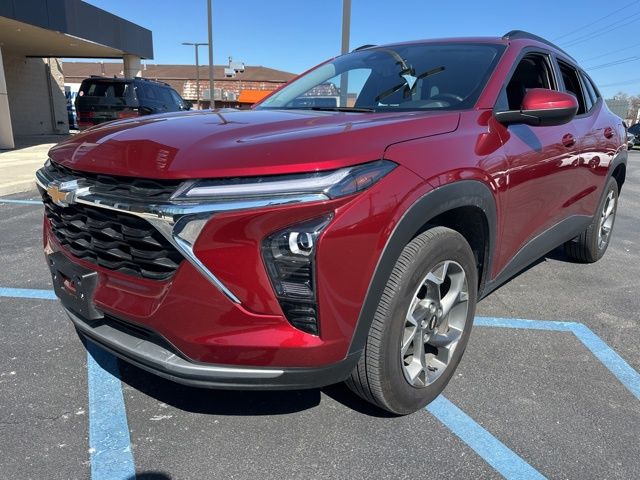 Used 2025 Red Chevrolet LT image 2