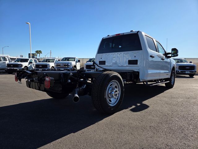 New 2026 Ford Super Duty F-350 Chassis Crew Cab XL