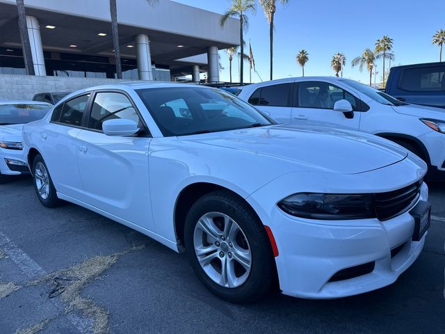 2022 Dodge Charger SXT 2