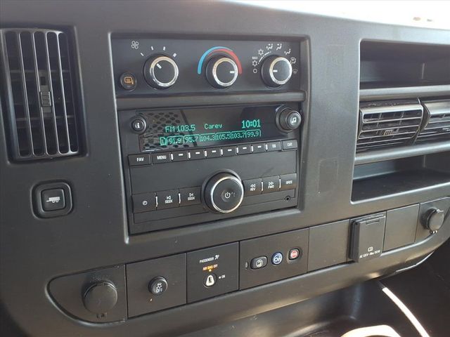 2020 Chevrolet Express 2500 - Image 18