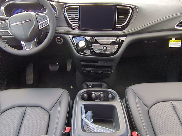 new 2026 Chrysler Pacifica car, priced at $42,993