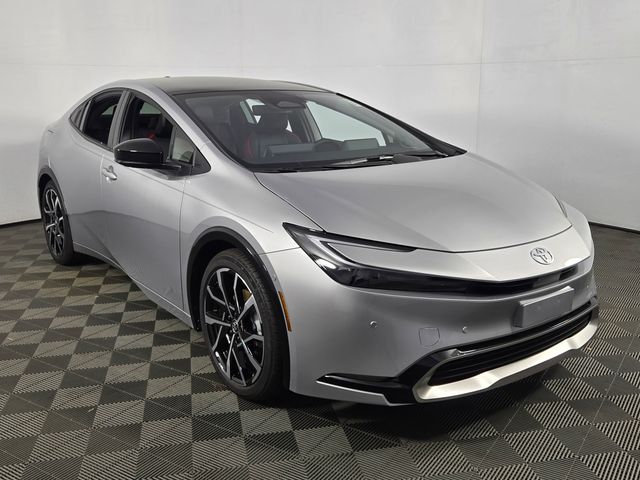 2026 Toyota Prius XSE Premium's photo