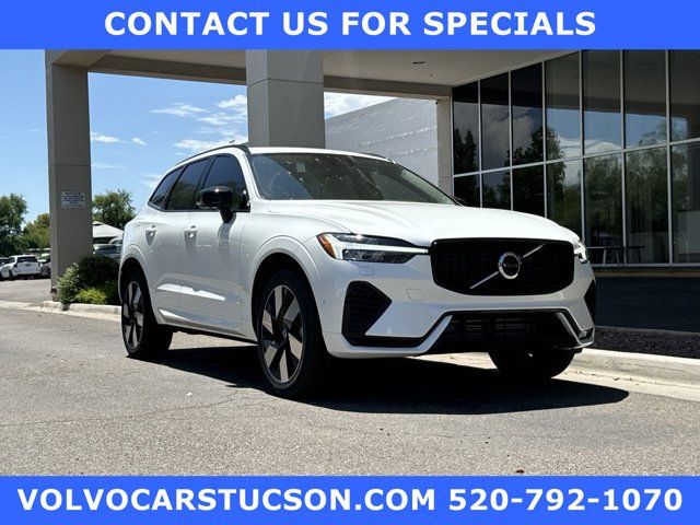 2025 Volvo XC60 Plug-In Hybrid T8 Plus photo