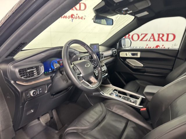 2022 Stone Blue Metallic Ford Explorer Platinum 4X4 SUV
