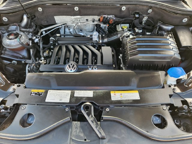 2023 Volkswagen Atlas Cross Sport 3.6L V6 SE w/Technology Gray at Westside Lexus