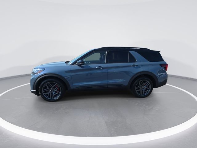 Used 2025 Vapor Blue Ford ST image 5