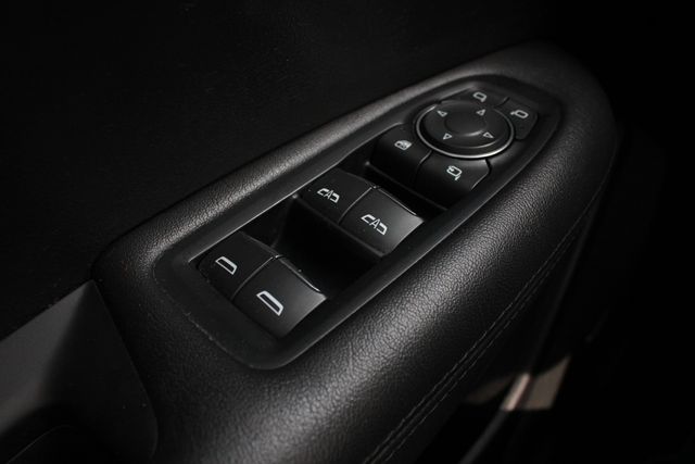 Used 2018 Silver Cadillac Luxury image 9
