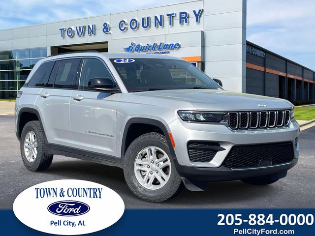 2024 Jeep Grand Cherokee Laredo RWD