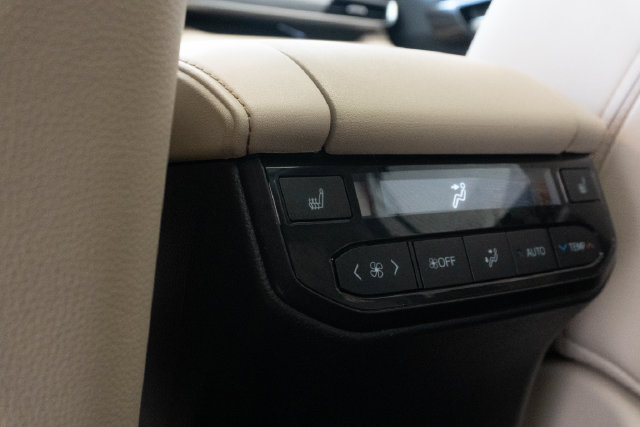 Used 2024 Toyota Highlander SUV