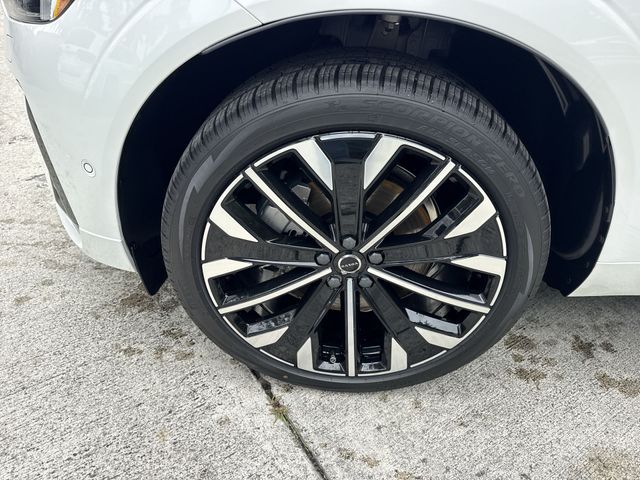 Used 2026 Volvo XC60 Plug-In Hybrid SUV