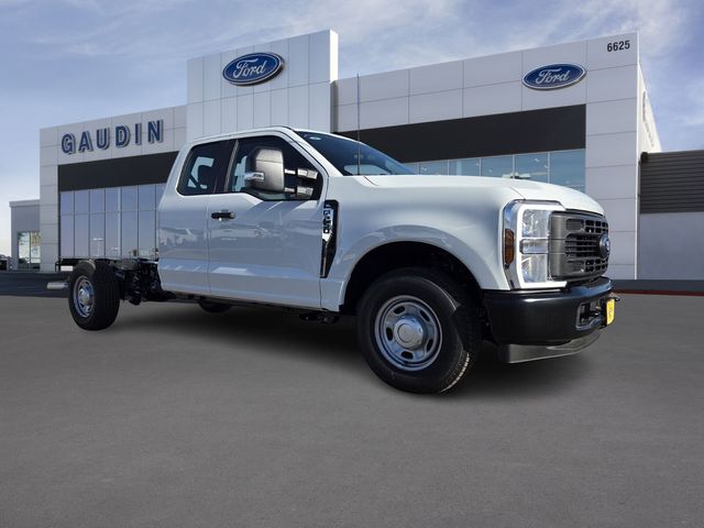New 2026 Ford Super Duty F-250 SuperCab 8' Box XL