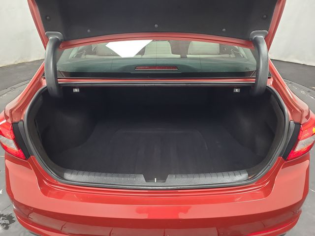 2017 – Hyundai – Sonata