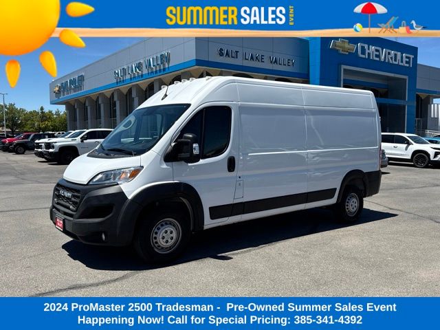 Bright White Clearcoat 2024 RAM ProMaster Van 9-Speed Automatic