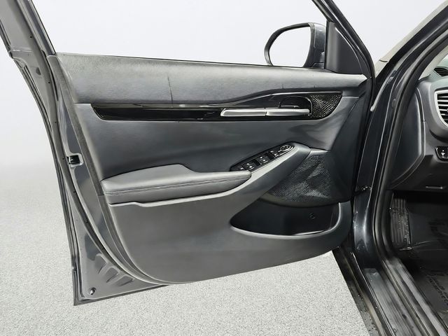 Used 2024 Kia Seltos SUV