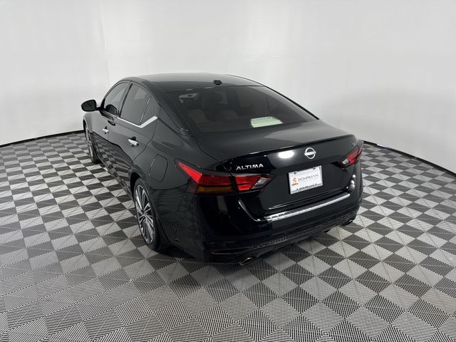 Used 2023 Nissan Altima For Sale in Indianapolis, IN