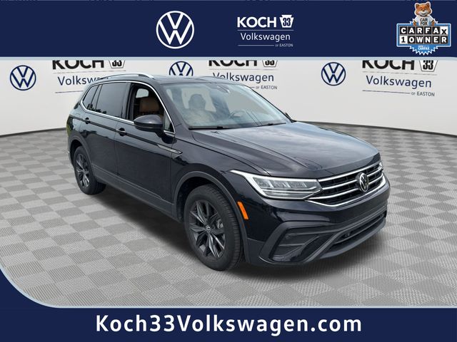 Deep Black 2024 Volkswagen Tiguan SUV / Crossover All-Wheel Drive 8-Speed Automatic
