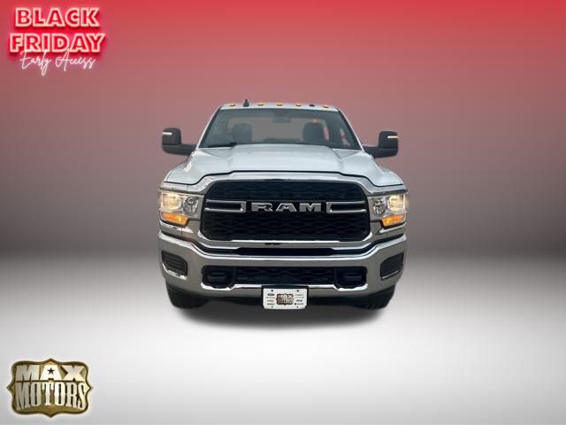 Used 2023 Ram 3500 Tradesman with VIN 3C63R3AJ9PG578297 for sale in Kansas City