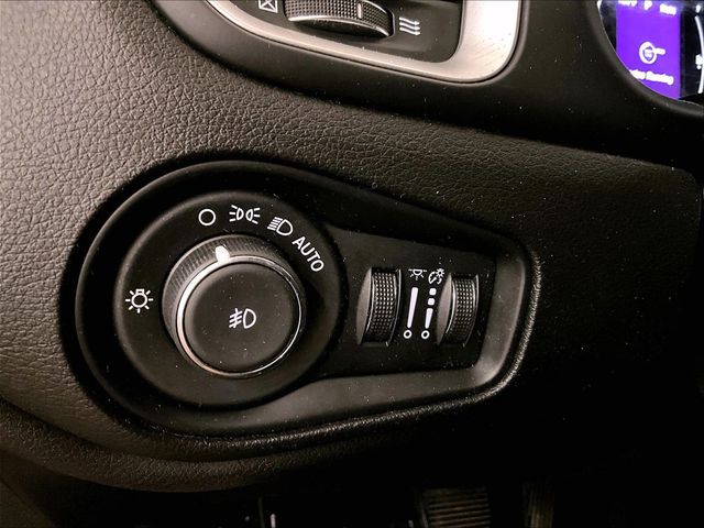 2020 Jeep Renegade Latitude Black at South Hills Kia