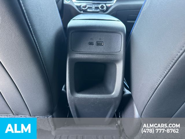 Used 2025 White Buick Sport Touring image 27