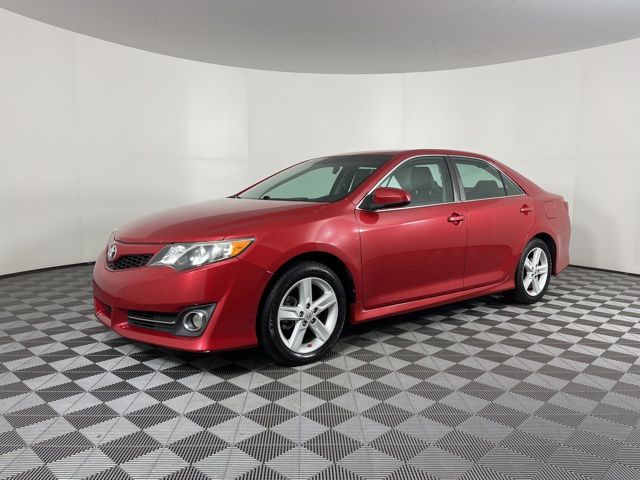 2014 Toyota Camry SE 5