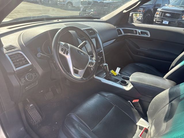 2011 Ford Explorer Limited photo 8