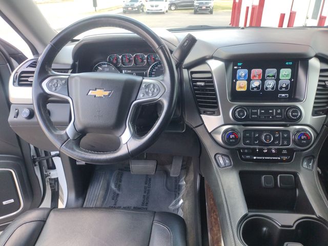 2020 Chevrolet Suburban LT photo