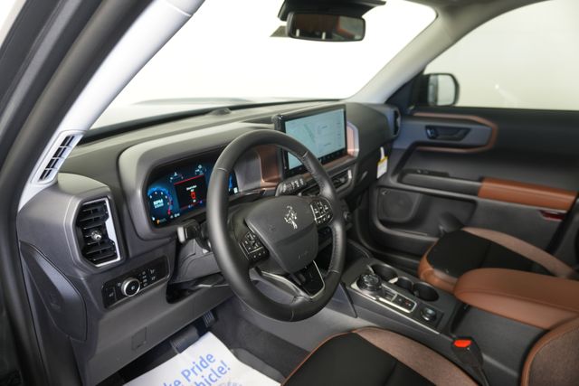 New 2025 Gray Ford Outer Banks image 20