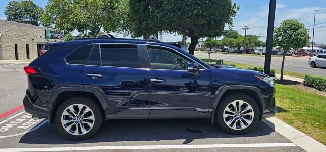 Thumbnail: 2019 Toyota RAV4 - 5