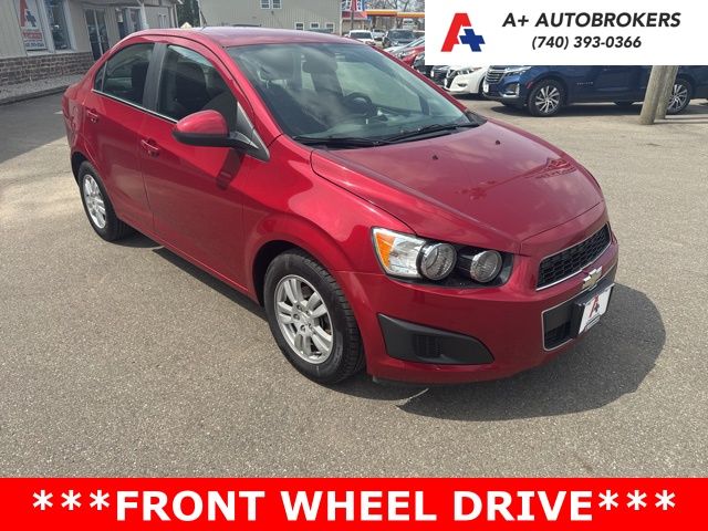 Crystal Red Tintcoat 2014 Chevrolet Sonic LT Sedan FWD Sedan Front-Wheel Drive 6-Speed Automatic
