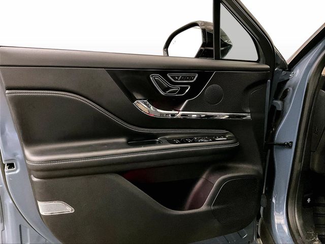 2023 Lincoln Corsair Standard Blue at Phil Fitts Ford