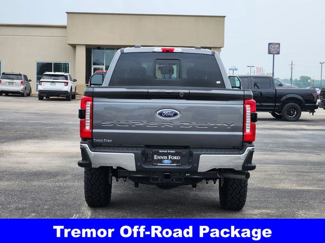 2025 Ford F-250SD Lariat photo