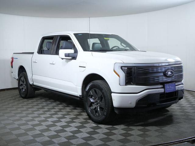  2023 Ford F-150 Lightning Lariat SuperCrew AWD   