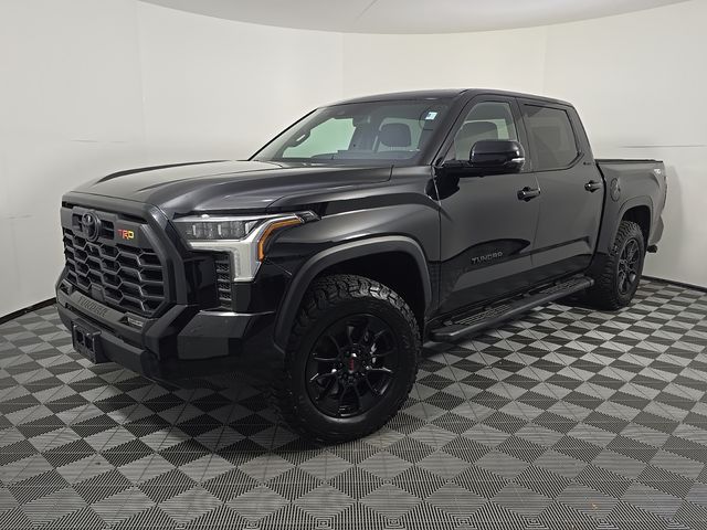 Midnight Black Metallic 2025 Toyota Tundra Limited CrewMax Cab 4WD Pickup Truck Four-Wheel Drive Automatic
